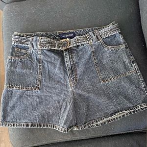 L.A Blues Jean Shorts. Size 16. Worn once. Belt. Front pockets. Like new.